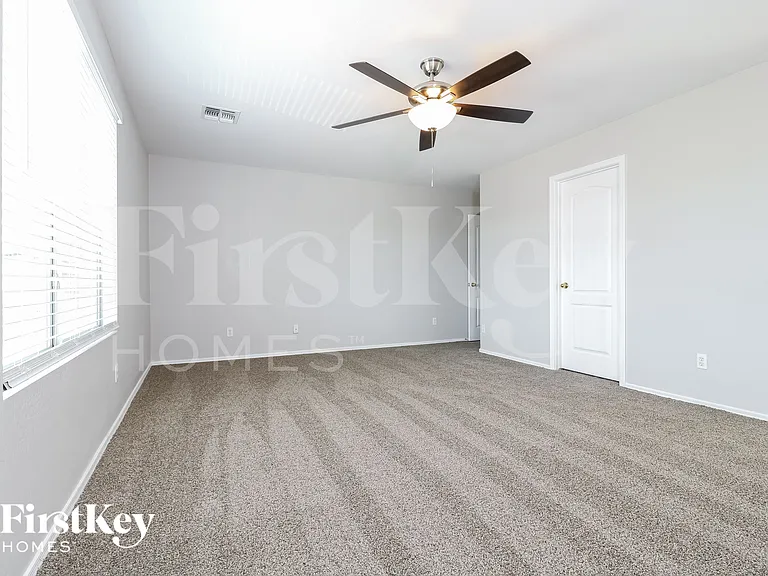 3256 W Huntington Dr — Photo 12