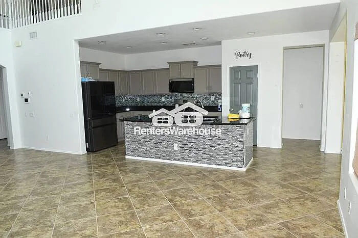 10827 W Cottontail Ln — Photo 17