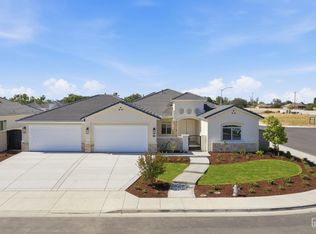 13620 Philip Phelps Ave, Bakersfield, CA 93314