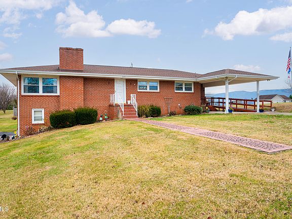 2nd image of 229 Scenic Dr