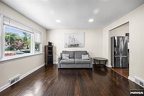 3rd image of 120 Main St