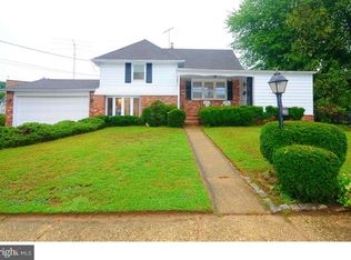 900 San Jose Dr, Glendora, NJ 08029