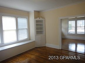 5th image of 3535 N Main St
