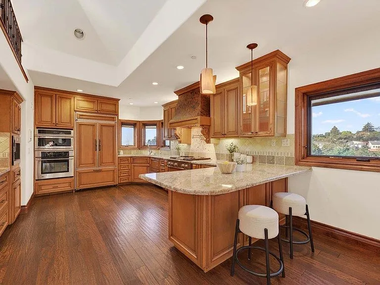41 S Circle Dr — Photo 16