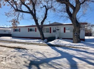 115 N 3rd Ave E, Malta, MT 59538