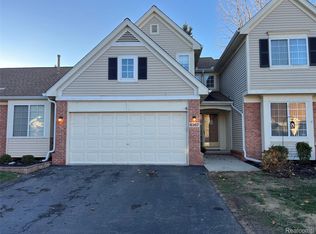 6367 Sheppard Dr, Westland, MI 48185