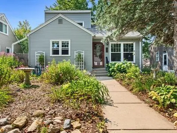 1944 Montana Ave E, Saint Paul, MN 55119