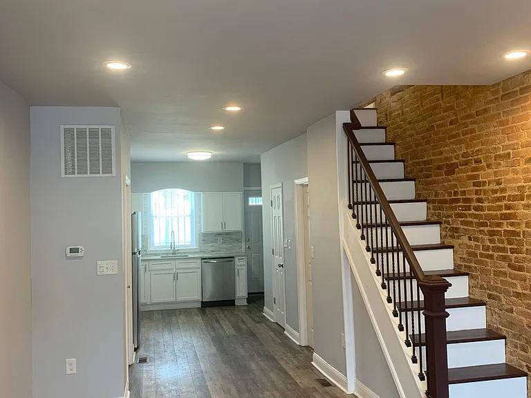 1641 N Patterson Park Ave — Photo 7