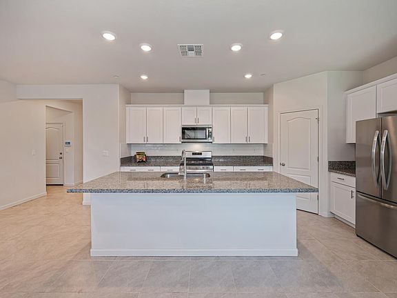 2nd image of 1001 Whisper Ridge Dr