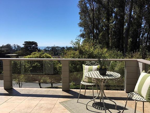 5th image of 222 Alta Dr