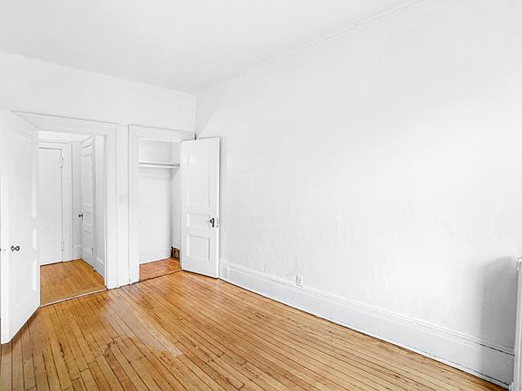 4th image of 45 W 86th St #10