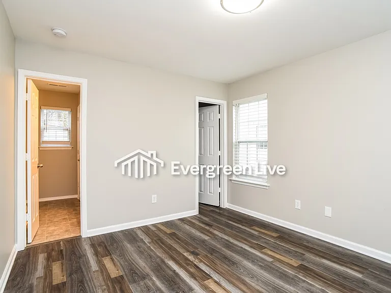 5735 Joshua Ln — Photo 17