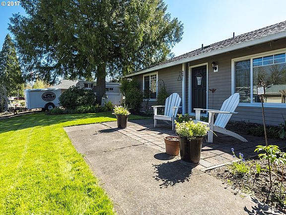 2nd image of 9600 SW Alsea Dr