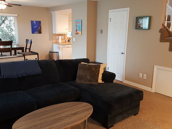4th image of 621 N Guadalupe Ave APT 4