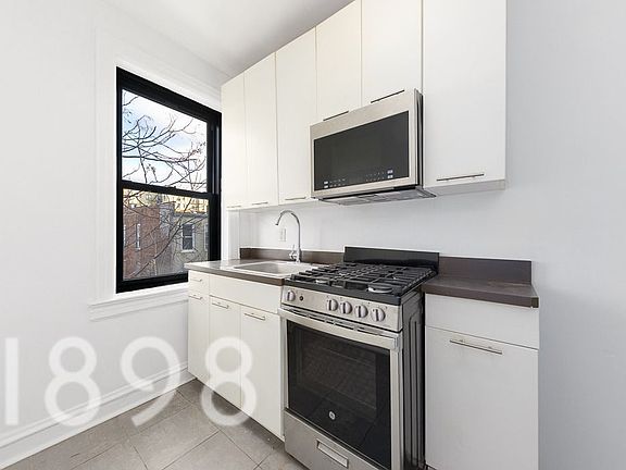 3rd image of 4707 39th St APT 8C