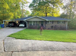 221 Hillwood Dr, Alabaster, AL 35007