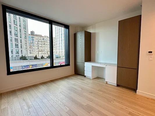 Rented by Nest Seekers International | media 20