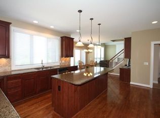 6630 Cherry Leaf Ct, Mason, OH 45040