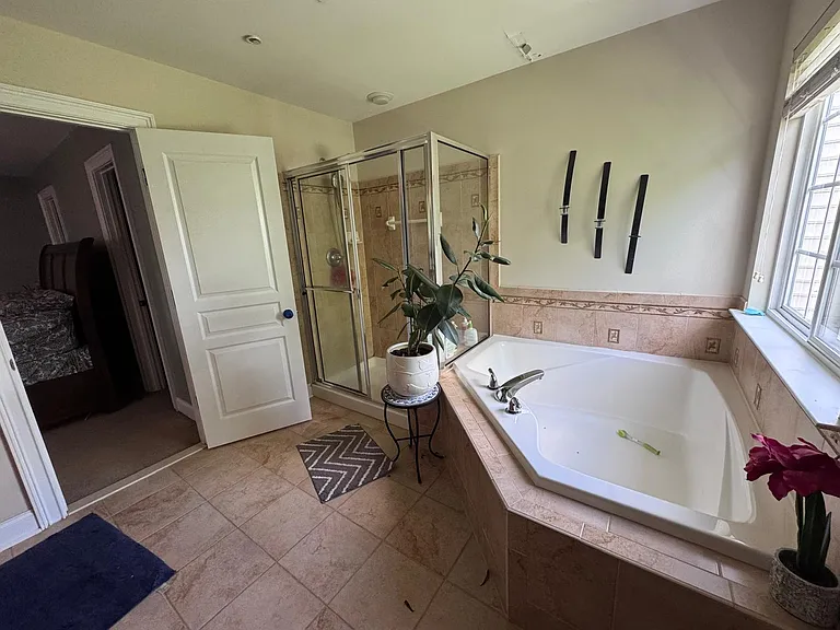 8016 Four Quarter Rd — Photo 13