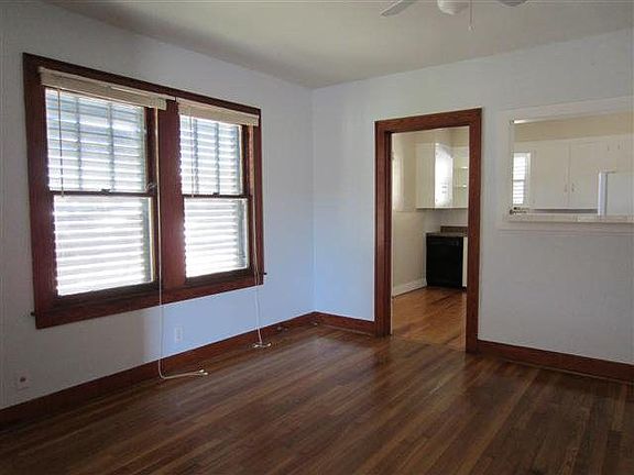 3rd image of 2628 Ursuline St
