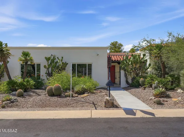 5822 N Camino Esplendora, Tucson, AZ 85718