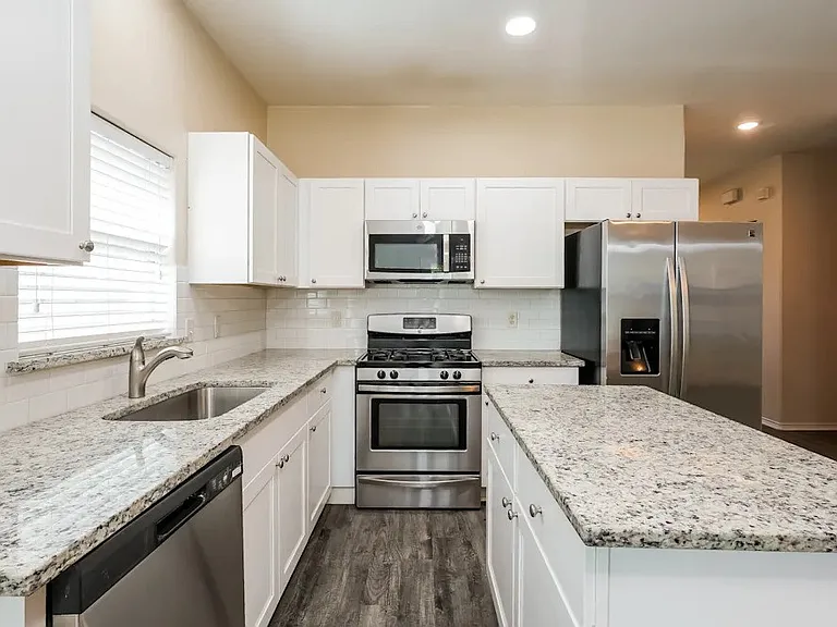 11709 Netleaf Ln — Photo 10