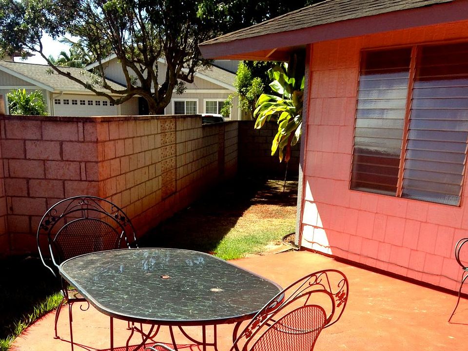 large private backyard with lanai