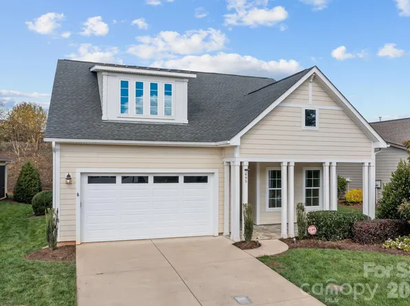 495 Granite Lake Ct, Denver, NC 28037