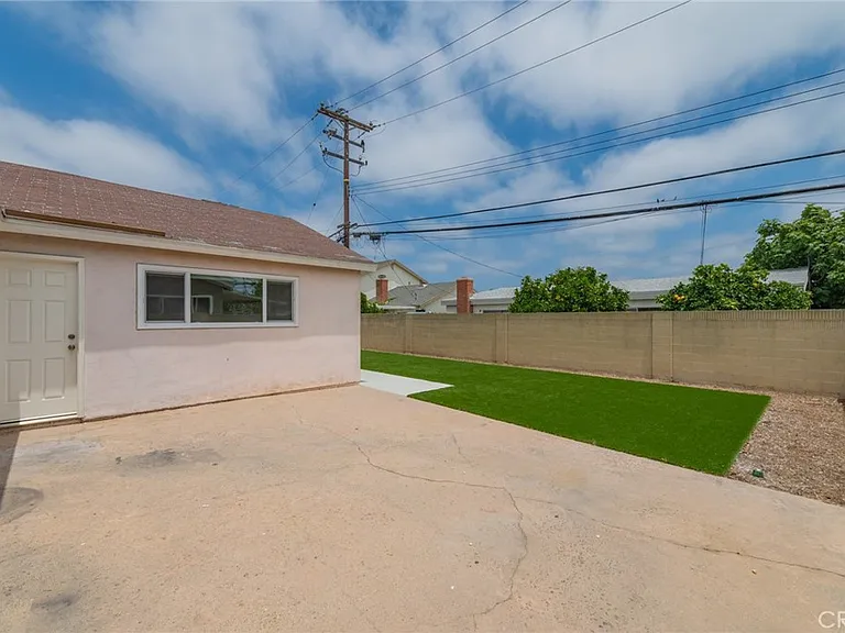 16752 Leafwood Cir — Photo 23