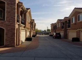 17388 Valencia Ave #101, Fontana, CA 92335