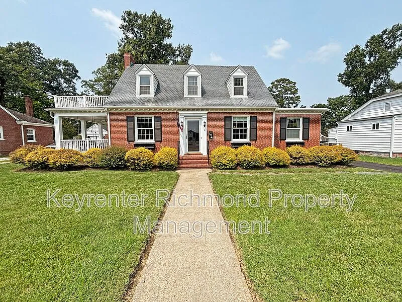 9 Pickett Ave