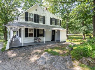 99 Paige Hill Rd, Goffstown, NH 03045