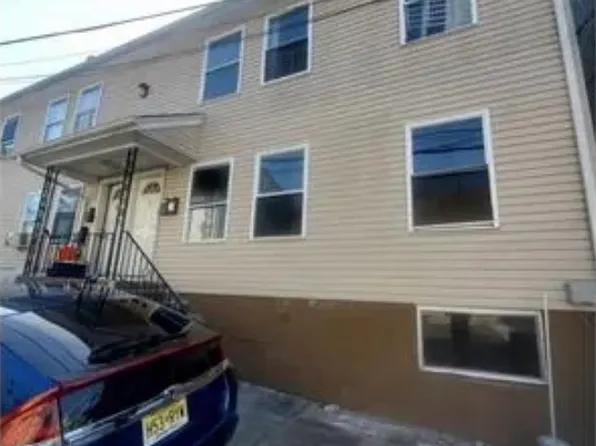 7 Park Pl, Paterson, NJ 07524