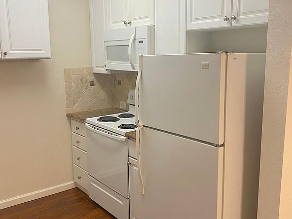 2nd image of 401 S Norfolk St APT 114