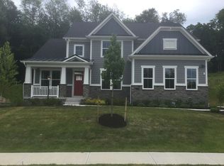 5182 Hampton Place Dr, Gibsonia, PA 15044