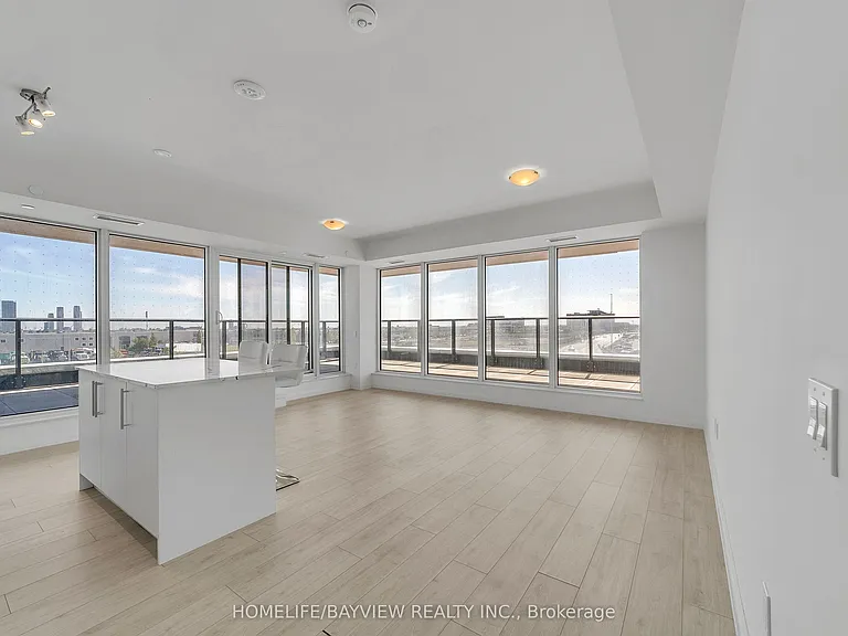 8960 Jane St #228 — Photo 21