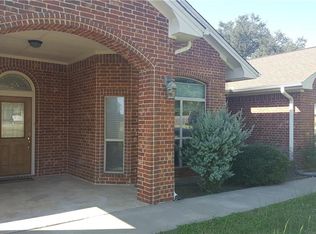 104 Pamela Dr, Gatesville, TX 76528