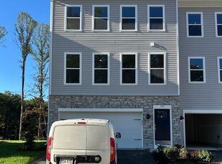 710 Hardman Dr, Morgantown, WV 26501