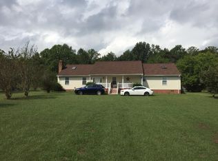 184 Brown Ln, Suffolk, VA 23432