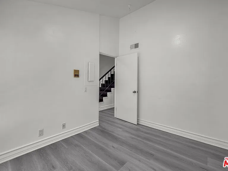 7301 Vista Del Mar Ave #A103 — Photo 40