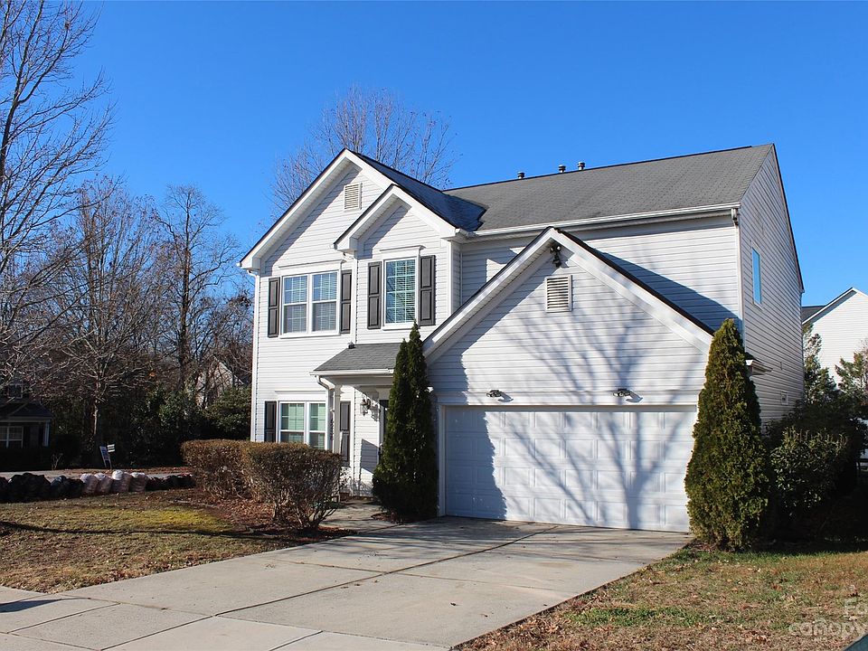 1st image of 6238 Shelley Ave