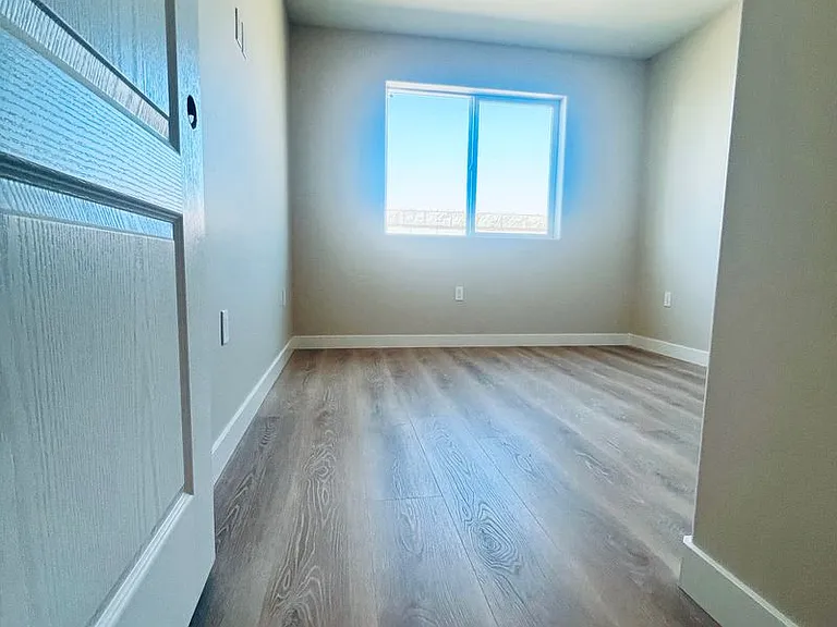 659 Hancock Rd #2 — Photo 9