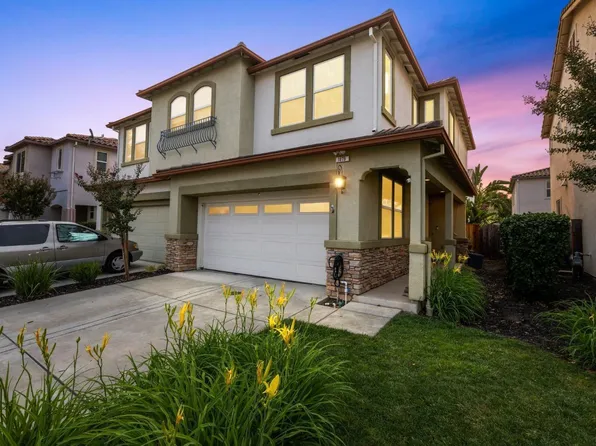 1079 Portofino Avenue, Vacaville, CA 95687