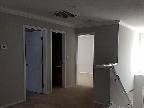 5th image of 1 Casper Ct