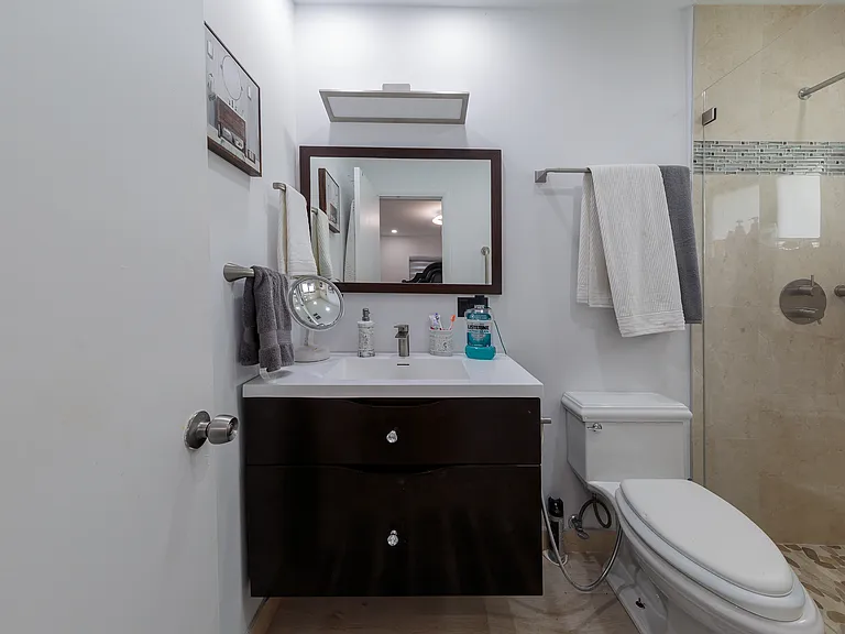 19311 Sterling Dr — Photo 10