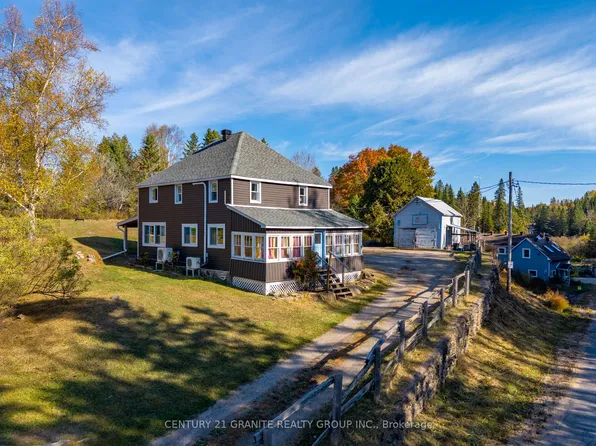 993 Detlor Rd, Bancroft, ON K0L 2L0