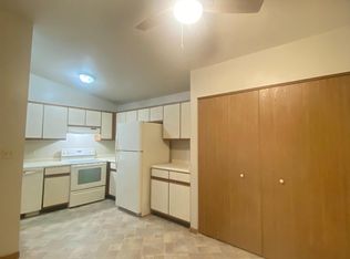 W201N16619 Hemlock St #6, Jackson, WI 53037
