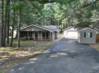 10773 Johnston Blvd, Saint Helen, MI