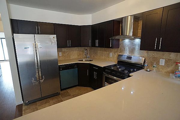 1st image of 310 Bay 10 St #1