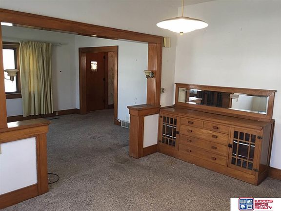 3rd image of 3941 Touzalin Ave